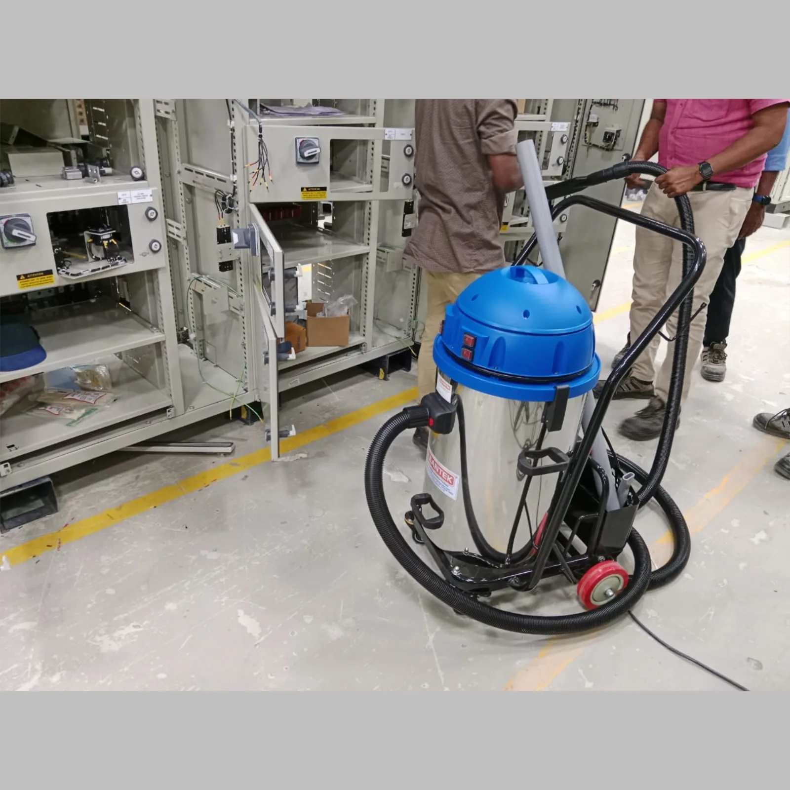 Cleantek Industrial Vacuum Cleaners: High-Performance Cleaning Solutions for Every Industry